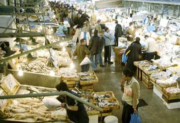 Εντατικοί έλεγχοι στη Βαρβάκειο αποκάλυψαν νέες περιπτώσεις εξαπάτησης καταναλωτών