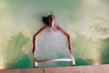 Παθογόνια βακτήρια αναπτύσσονται σχεδόν σε όλα τα υδρομασάζ