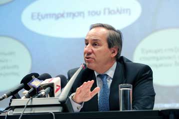 Σταδιακή μείωση των φορολογικών συντελεστών εισοδήματος προαναγγέλλει ο Γ.Αλογοσκούφης