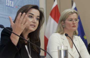 Οι εξελίξεις στα Βαλκάνια στο επίκεντρο της συνάντησης Μπακογιάννη – Πλάσνικ