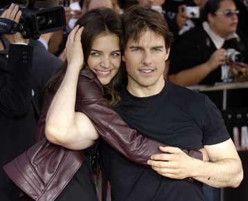 Τομ Κρουζ και Κέιτι Χολμς, οι νικητές των φετινών Χρυσών Βατόμουρων