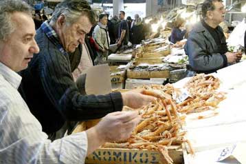 Ανοιχτές αγορές την Καθαρά Δευτέρα για τα ψώνια της τελευταίας στιγμής