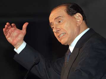 Λάδι στη φωτιά των ιταλικών εκλογών η επικείμενη επίσκεψη Μπερλουσκόνι στο Βατικανό