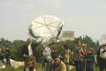 Με καλές καιρικές συνθήκες το πέταγμα του χαρταετού την Καθαρά Δευτέρα