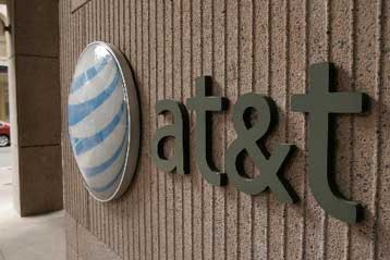 Στην εξαγορά της Bellsouth έναντι 67 δισ. δολαρίων προχωρά η AT&T