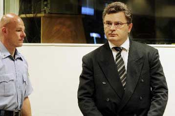 Αυτοκτόνησε στις φυλακές της Χάγης ο πρώην ηγέτης των Σέρβων της Κροατίας Μίλαν Μπάμπιτς