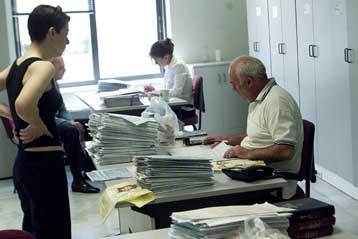 Φορολογικοί έλεγχοι με «οδηγό» δικαστικά σημειώματα ληξιπρόθεσμων χρεών προς το Δημόσιο