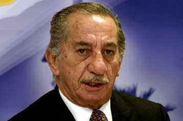 Στην Αθήνα φθάνει ο Τάσσος Παπαδόπουλος για συνομιλίες σχετικά με το Κυπριακό