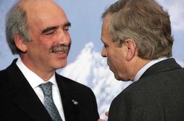 Επαφές Μεϊμαράκη στην Τσεχία για την αγορά εκπαιδευτικών αεροσκαφών