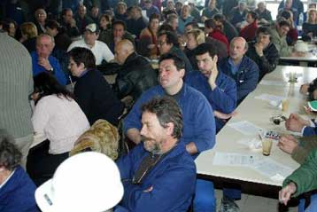 Στο τραπέζι του διαλόγου διοίκηση και εργαζόμενοι της Βιομηχανίας Λιπασμάτων