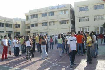 Τροφική δηλητηρίαση υπέστησαν εννέα μαθήτριες του ΤΕΕ Αγίων Αναργύρων