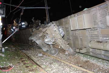 Σε ανθρώπινο λάθος αποδίδεται το σιδηροδρομικό δυστύχημα στο Μενίδι