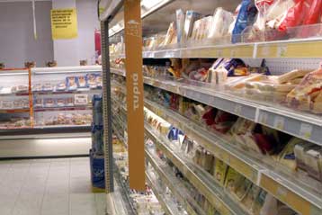 «Όχι» ΣΕΣΜΕ και ιδιωτικών υπαλλήλων στο άνοιγμα των καταστημάτων ορισμένες Κυριακές