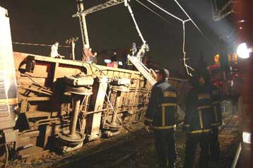 Ποινική δίωξη εις βάρος των κλειδούχων και του σταθμάρχη για την τραγωδία στο Μενίδι