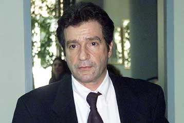 Συνεχίζονται οι διακρίσεις σε βάρος πολιτών, σύμφωνα με έκθεση του Συνηγόρου