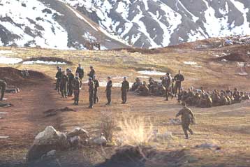 Δύο Τούρκοι στρατιώτες νεκροί σε συγκρούσεις με μέλη του PKK