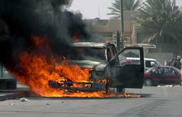 Μπαράζ εκρήξεων και επιθέσεων στο Ιράκ με δεκάδες νεκρούς και τραυματίες