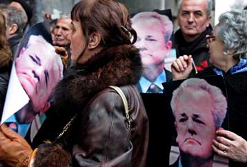 Στο Βελιγράδι η κηδεία του Σλόμπονταν Μιλόσεβιτς