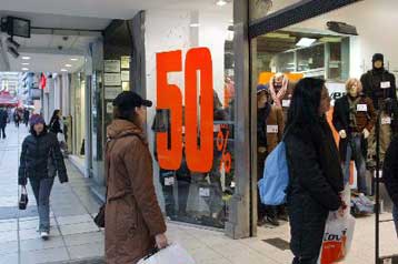 Τριήμερο μειωμένων τιμών για την Ημέρα του Καταναλωτή