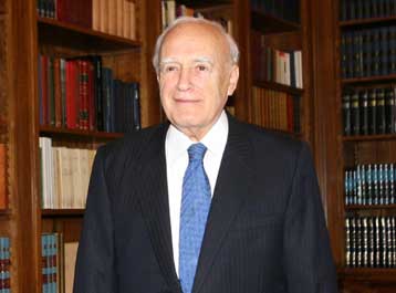 Διήμερη επίσημη επίσκεψη στη Λιβύη πραγματοποιεί ο Κ.Παπούλιας