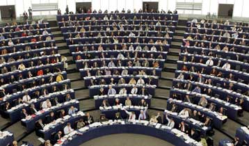 Κριτική στην Τουρκία και ευελιξία έναντι της ΠΓΔΜ από την Ευρωβουλή