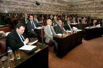 Πρόσωπα-έκπληξη μεταξύ των «ανώνυμων» καρτοκινητών που παρακολουθούνταν