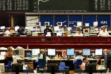 Οριακές μεταβολές στα ευρωπαϊκά χρηματιστήρια την Πέμπτη