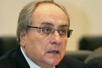 Με κόντρα ΚΕΔΑ, ΑΚΟΑ – Ν.Κωνσταντόπουλου κλιμακώνεται η ένταση στο εσωτερικό του ΣΥΝ