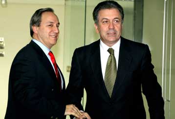 Οι υποδομές στο χώρο της Υγείας απασχόλησαν τη σύσκεψη Γ.Αλογοσκούφη- Δ.Αβραμόπουλου