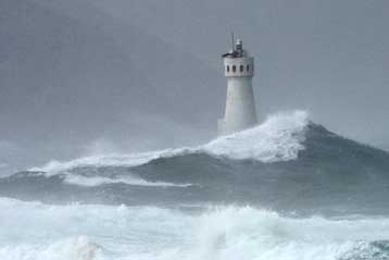 Η παγκόσμια θέρμανση προκαλεί ισχυρότερους κυκλώνες