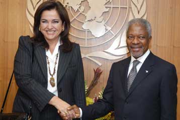 Συνάντηση Ντ.Μπακογιάννη – Κόφι Ανάν για Κυπριακό και Βαλκάνια στις 27 Μαρτίου