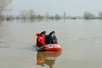 Υποχωρεί η στάθμη των υδάτων στα ποτάμια του νομού Έβρου