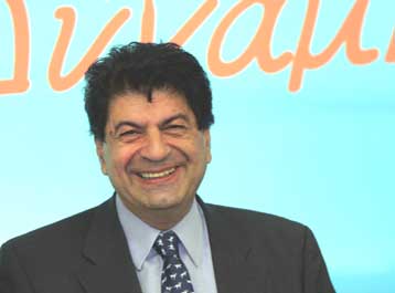 Τα λάθη της κυβέρνησης θα επισημαίνονται για να διορθώνονται, τονίζει ο Λ.Ζαγορίτης