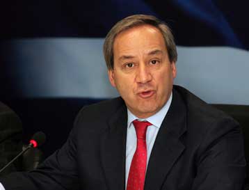 Επιμένει στα περί πολιτικής απάτης του ΠΑΣΟΚ για την ένταξη στην ΟΝΕ ο Γ.Αλογοσκούφης