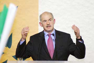 Νέα επίθεση Παπανδρέου κατά της κυβέρνησης και του πρωθυπουργού από την Αμφιλοχία