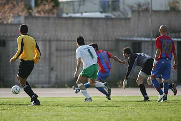 Το Χαϊδάρι έκοψε τη φόρα του Θρασύβουλου με 2-0