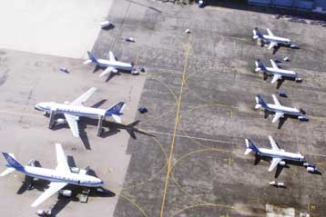 «Mίνι Ολυμπιακή» με την επωνυμία Pantheon Airways προτείνει η κυβέρνηση στην Κομισιόν