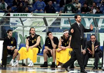 Ο Αρης ελπίζει σε πρόκρισή του στον τελικό παρά την ήττα με 74-71 από την Χέμοφαρμ