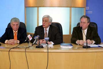 Τα κύρια σημεία του δημοσιοϋπαλληλικού κώδικα παρουσίασε ο Πρ.Παυλόπουλος