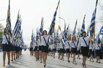 Παρουσία του Προέδρου της Δημοκρατίας η μαθητική παρέλαση για την 25η Μαρτίου