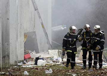 Ένας νεκρός από ισχυρή έκρηξη σε χημική σχολή της Μιλούζ