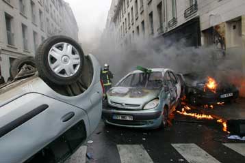 Ακαρπη η συνάντηση συνδικαλιστών με τον Γάλλο πρωθυπουργό