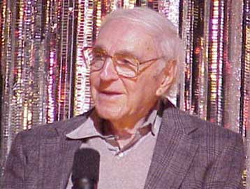 «Έφυγε» στα 89 ο βετεράνος σκηνοθέτης του Χόλιγουντ Ρίτσαρντ Φλάισερ