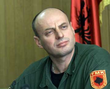 Εξοργισμένη η Σερβία από την απόσυρση του εντάλματος εις βάρος του Αγκίμ Τσέκου