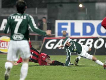 Με Λυμπερόπουλο η ΑΕΚ 2-0 τον Ακράτητο, ο Παναθηναϊκός 1-0 στην Καλαμαριά