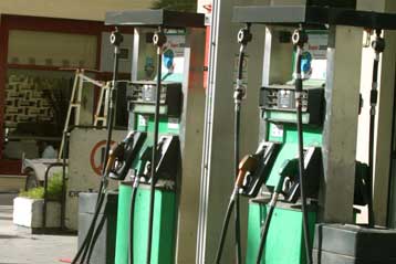 Πρόστιμα ύψους 117.000 ευρώ για νοθεία πετρελαιοειδών επέβαλε η Νομαρχία Πειραιά