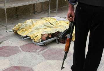 Οκτώ νεκροί από επίθεση ενόπλου σε κατάστημα της Βαγδάτης