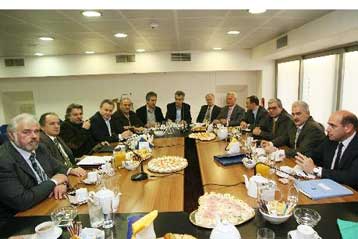 Μονοετή συλλογική σύμβαση με αυξήσεις 5,5% προτείνει η ΓΣΕΕ