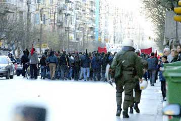 Συμπλοκή στη Θεσσαλονίκη στη διάρκεια πορείας διαμαρτυρίας