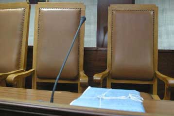 Βαρύς ο πέλεκυς της Δικαιοσύνης για το «σατανικό ζευγάρι» της Μυτιλήνης